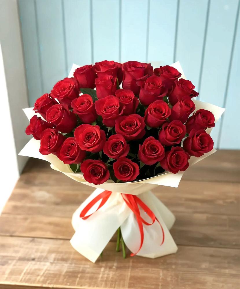 Букет 29 Красных роз в Заинске