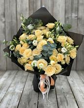 Букет цветов из:  Розы и Лизиантусы #REPLACE_PRED# Заинске