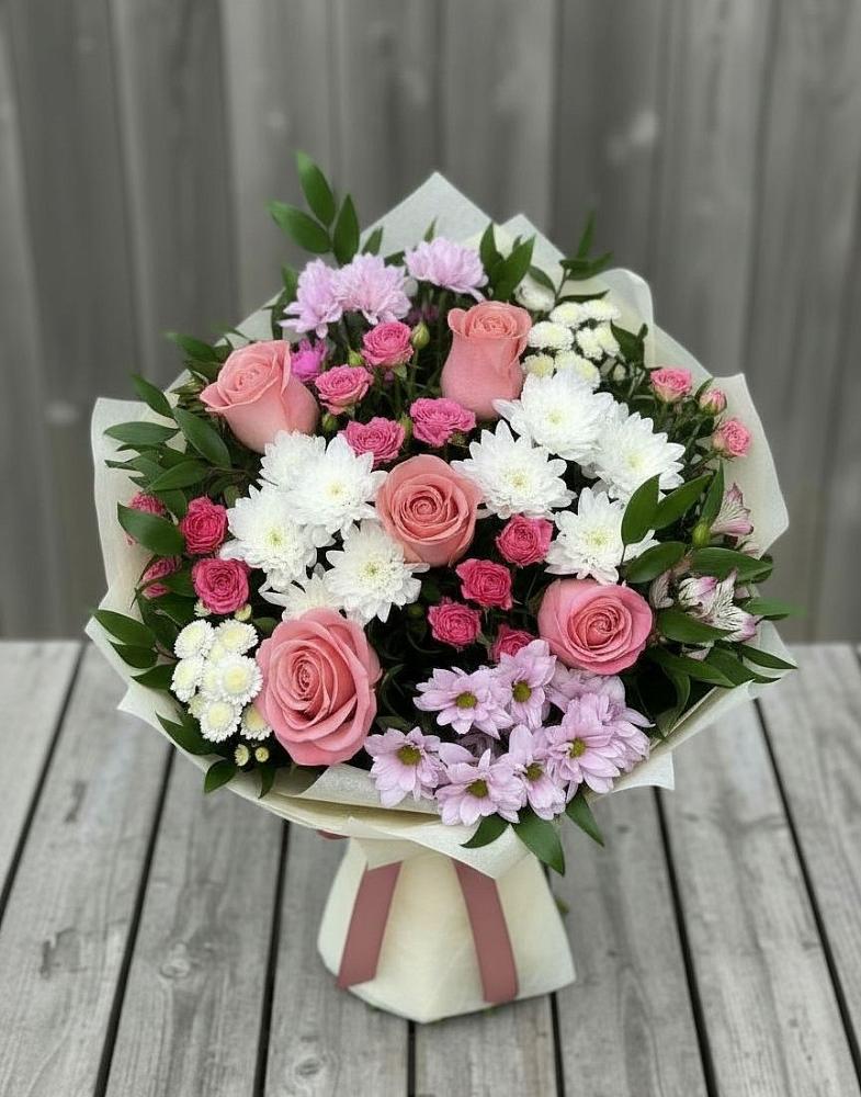 Букет цветов из: Альстромерии, Гвоздики, Розы и Хризантемы в Заинске