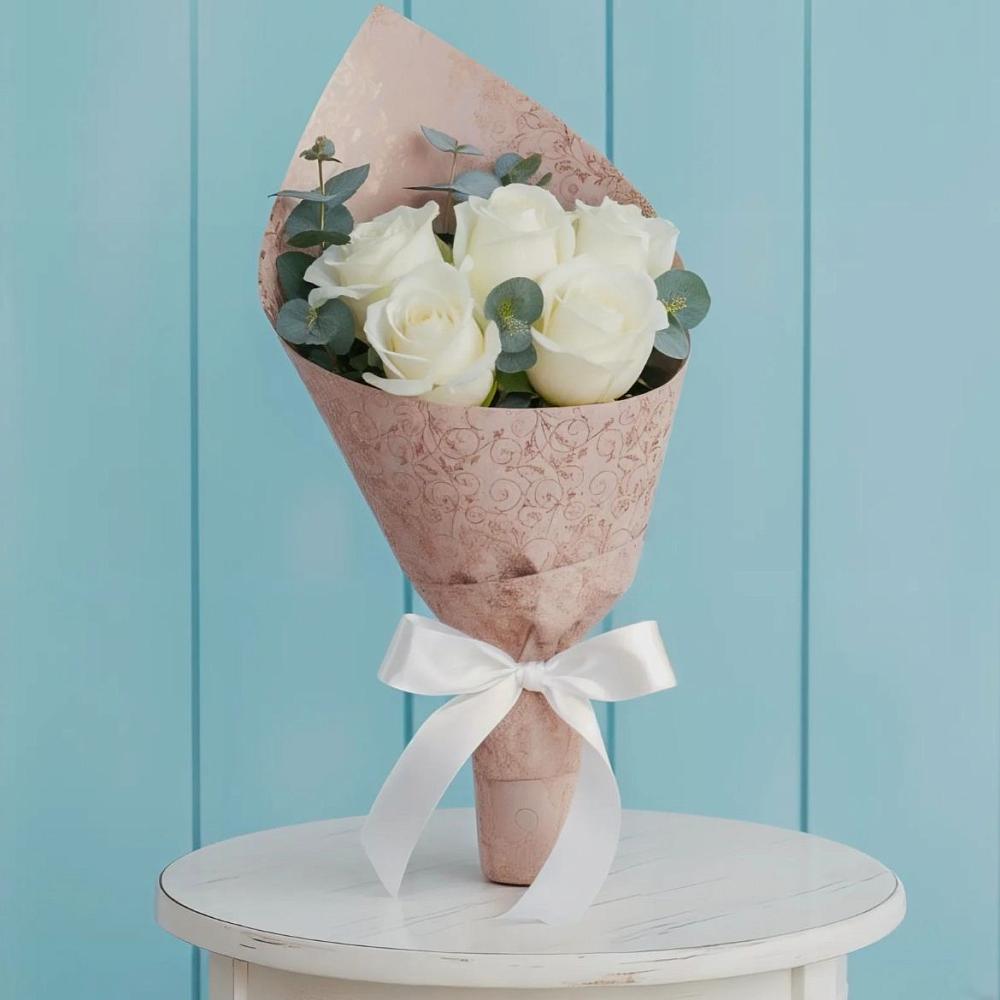 Букет цветов из: Розы в Заинске