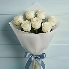 Букет 7 Белых роз Эдлесс Лав в Заинске