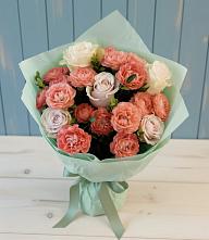 Букет цветов из:  Розы в Заинске