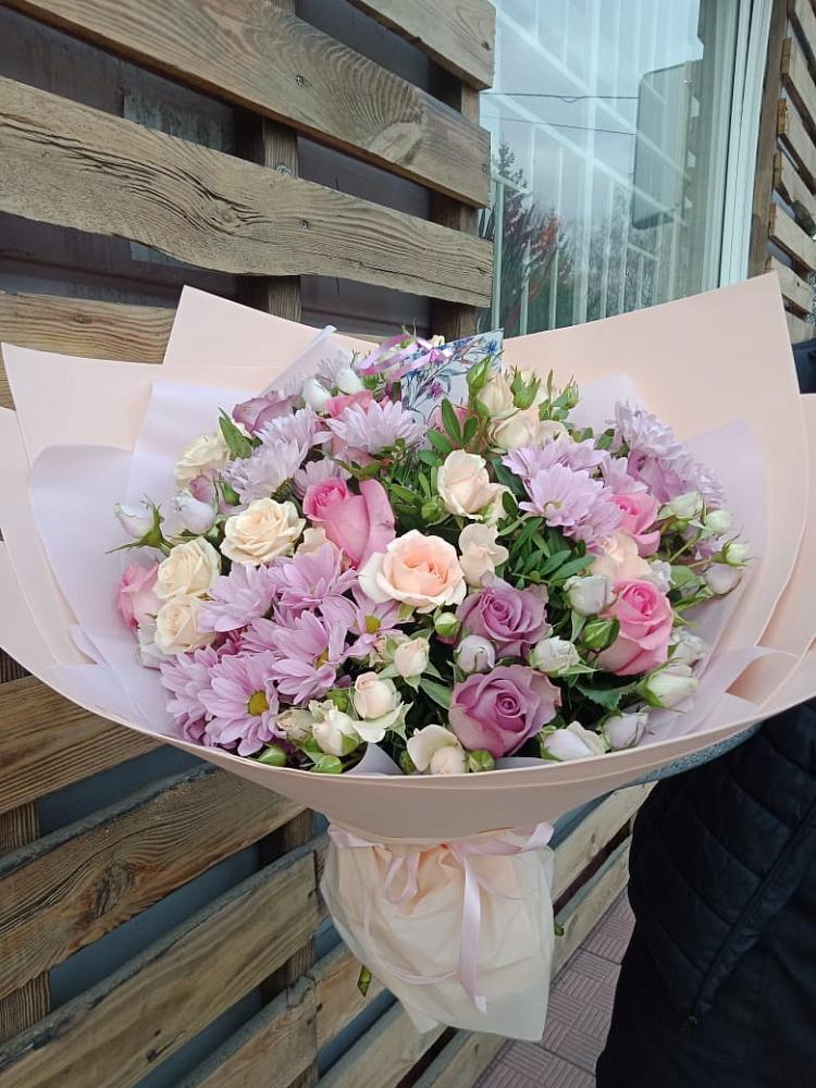 Букет цветов из: Розы и Хризантемы в Заинске