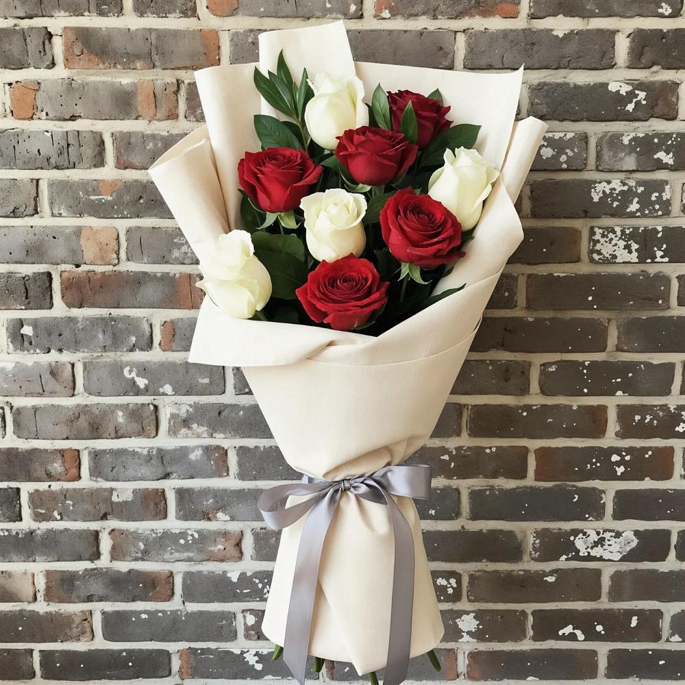 Букет цветов из: Розы в Заинске