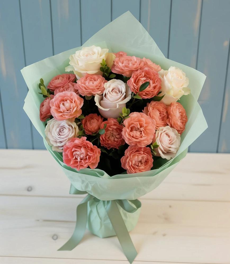 Букет цветов из: Розы в Заинске