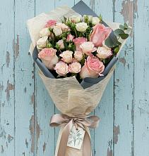 Букет цветов из:  Розы в Заинске