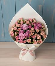 Букет цветов из:  Розы в Заинске