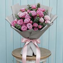 Букет цветов из:  Розы в Заинске